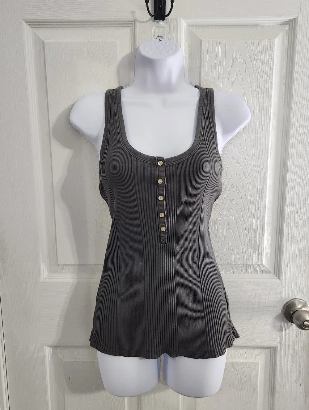 Aerie tank tops set of 2 Large minimalist basic staple stretch black Gray